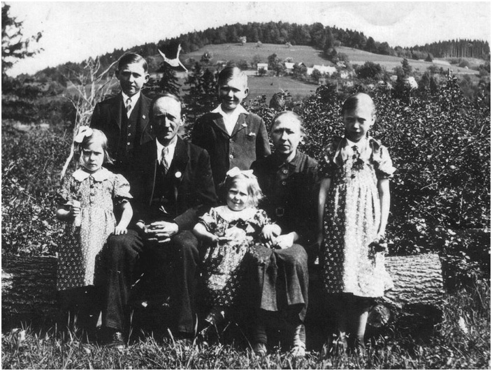 Bild "FamilieRudolfBaron.jpg"